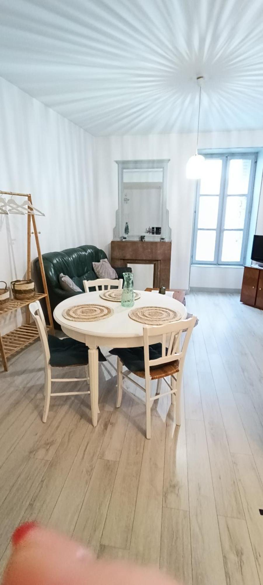 Appartement Cosy A 2 Pas Des Rues Pietonnes Chalon-sur-Saône Exterior foto